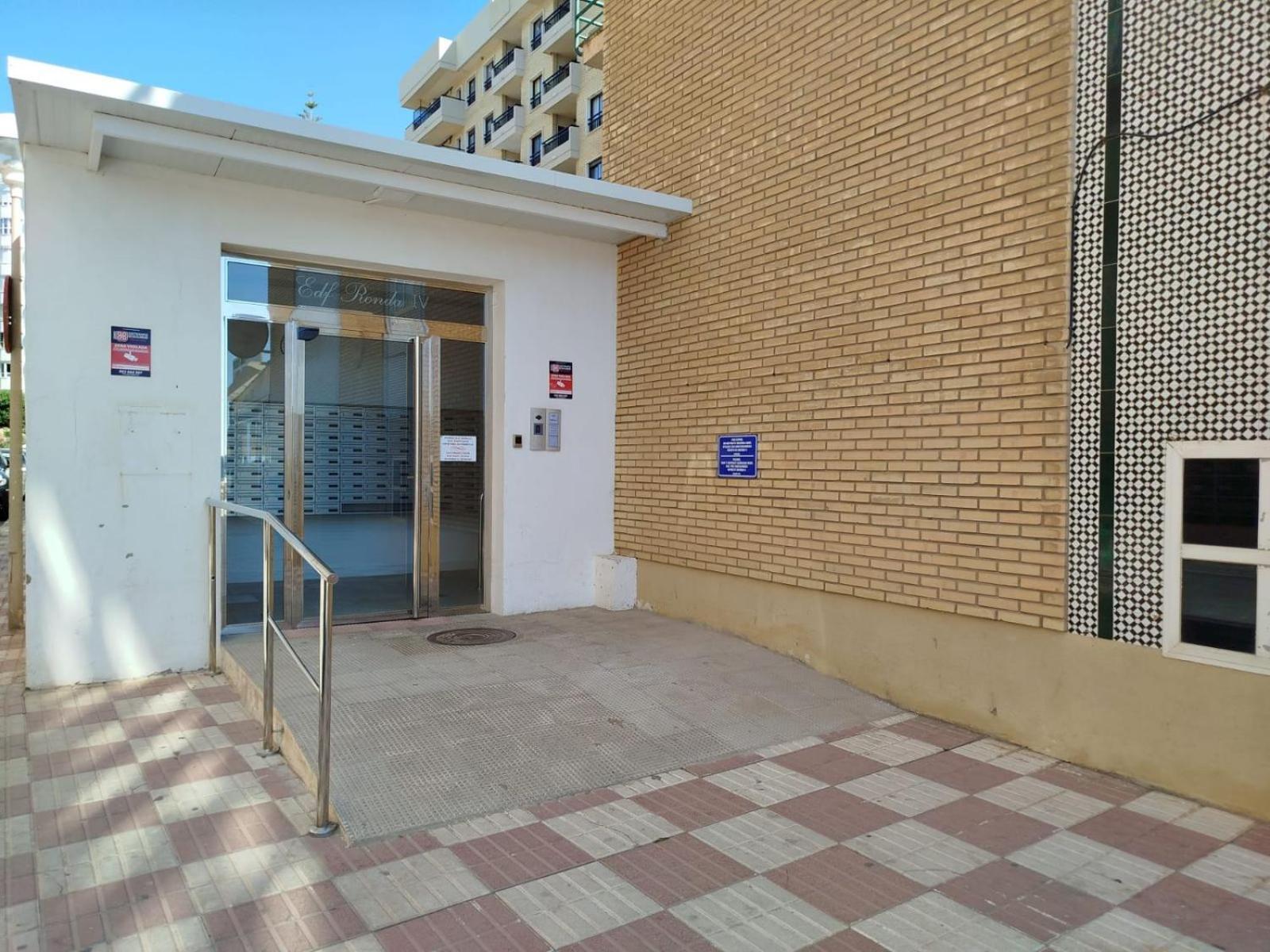 Lindo Apartamento Junto Al Mar Ronda Iv, Rocio Fuengirola Luaran gambar